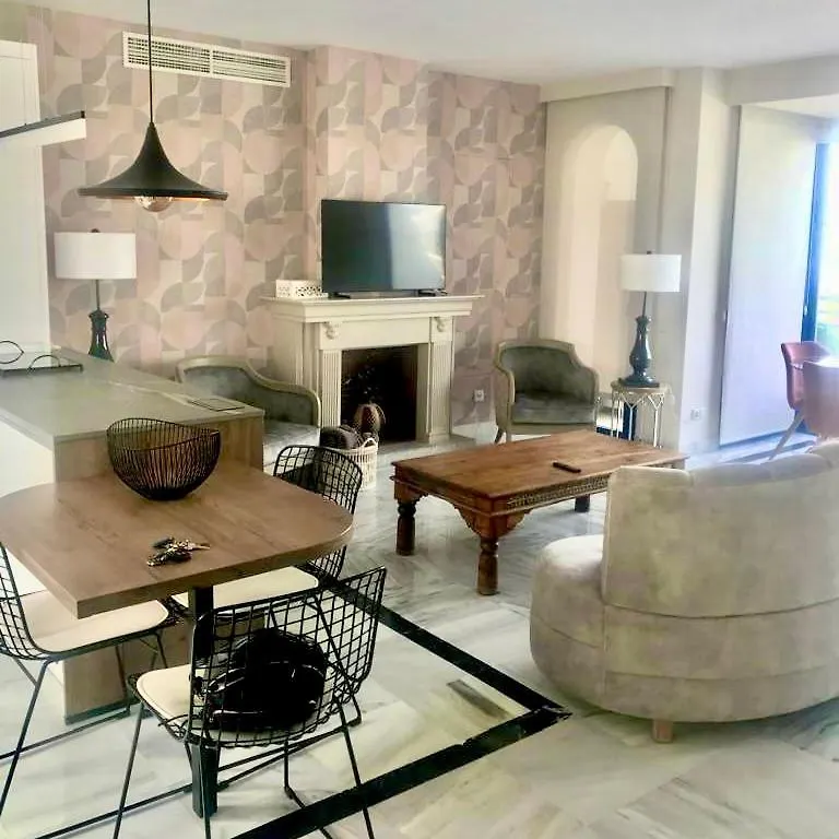 Apartment Serna Marbella 0*,